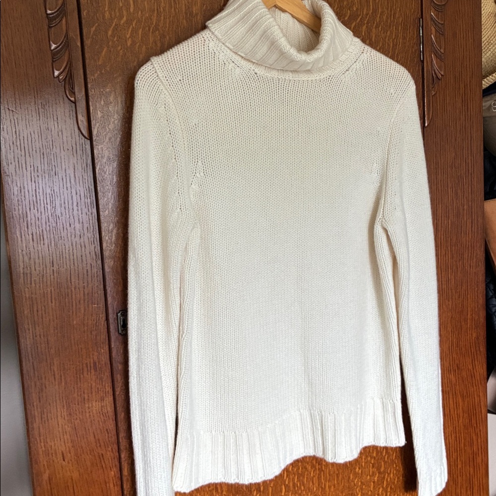 Ann Taylor Ivory 100% Cashmere Turtleneck Sweater - LP